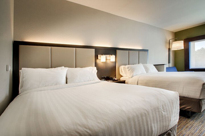 Holiday Inn Express & Suites Summerville by IHG