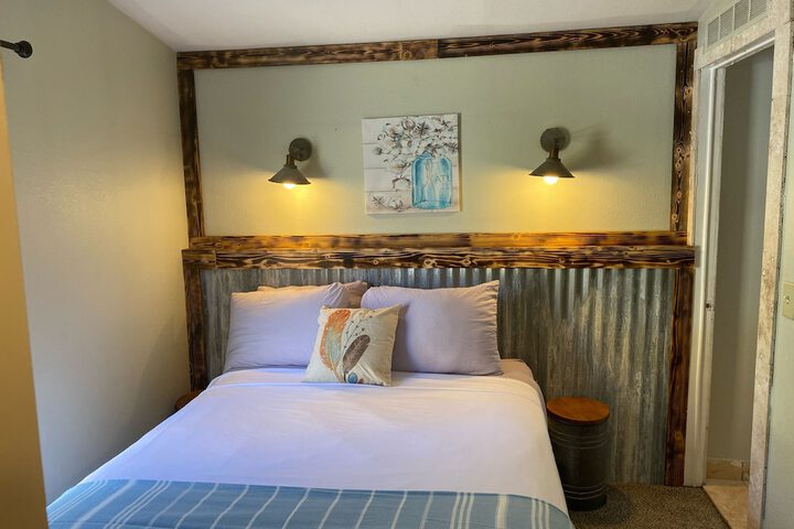 Room 92 of 146