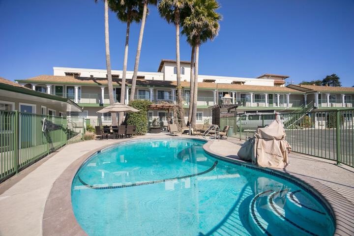 Pool 5 of 35
