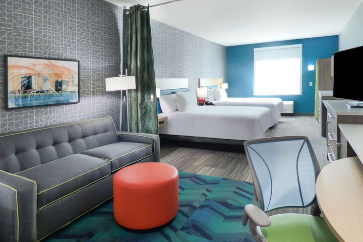 Room 1 of 9