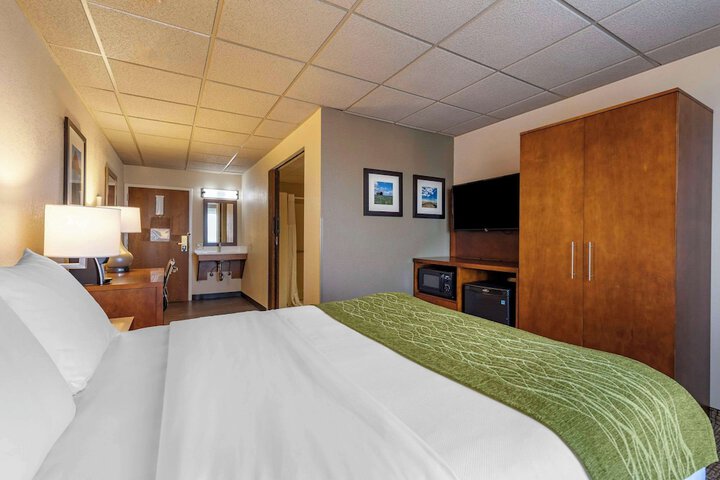 Room 13 of 43