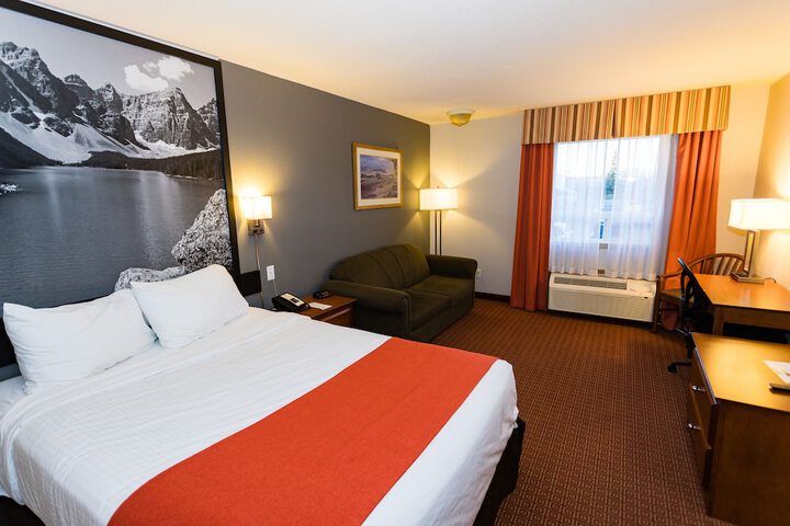 Room 11 of 72