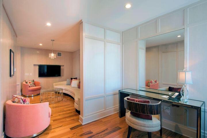 Room 29 of 56