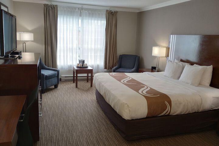 Room 39 of 66