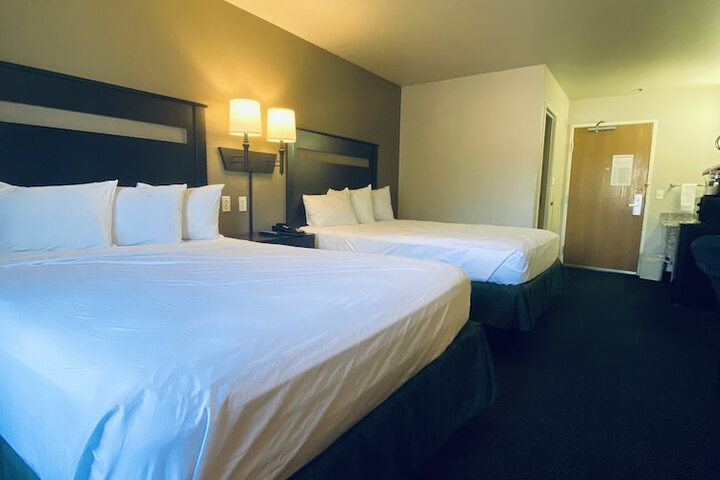 Room 30 of 53