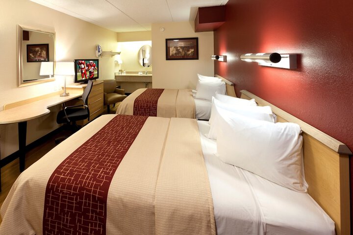 Red Roof Inn Parkersburg