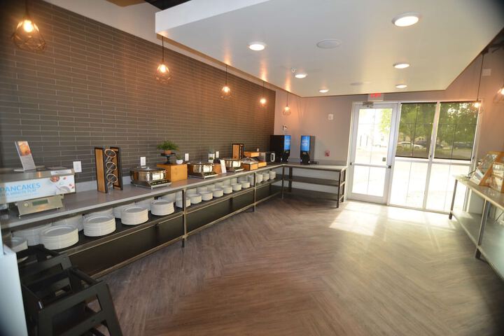 Best Western Premier Des Moines-Ankeny Hotel