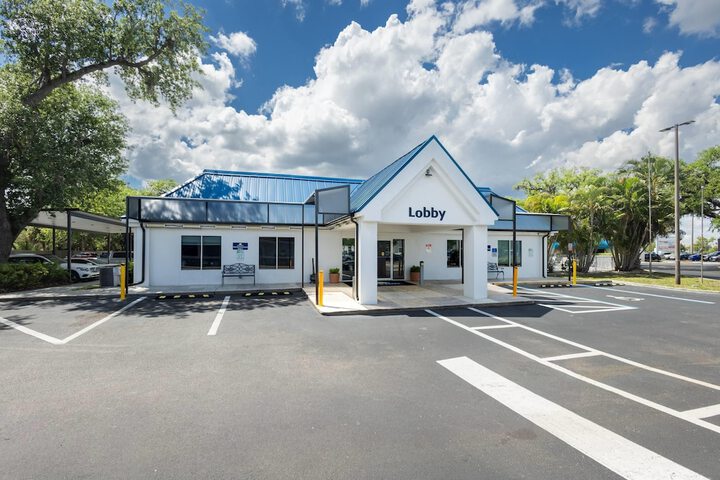 Days Inn by Wyndham Port Charlotte / Punta Gorda