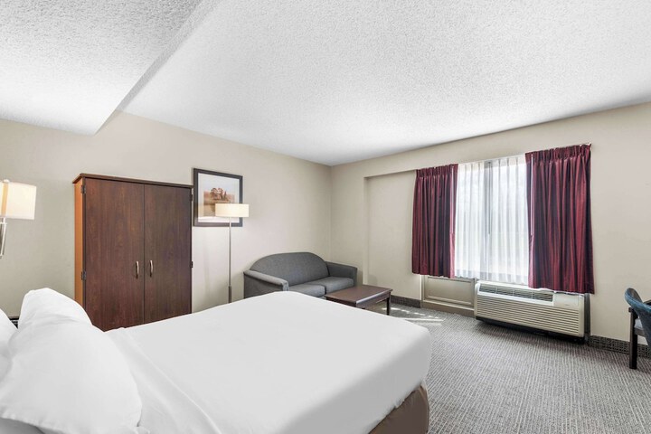 Room 36 of 53