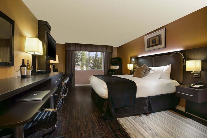 Room 28 of 41