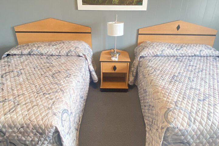 Room 13 of 23