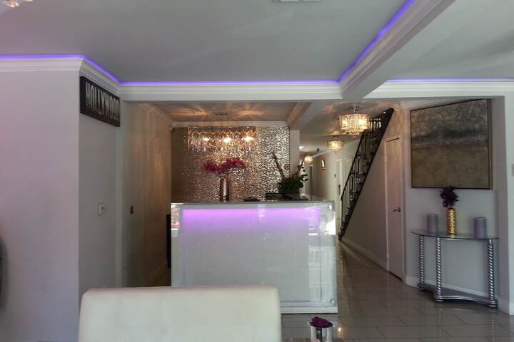 Hotel Interior 17 of 30