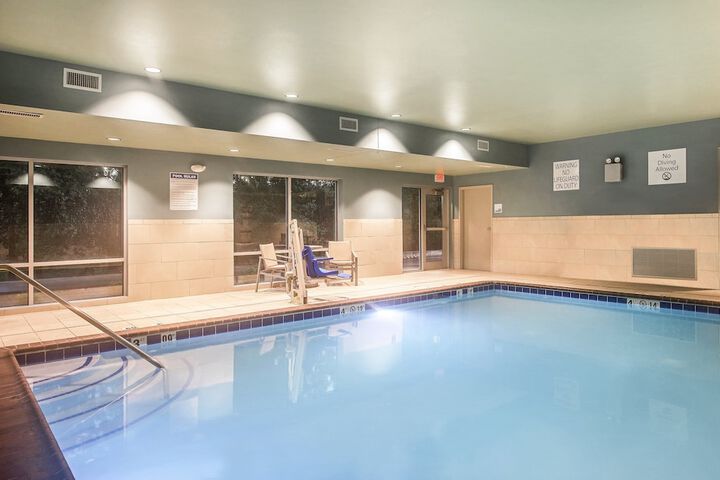 Pool 4 of 60