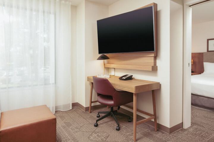 Room 26 of 61
