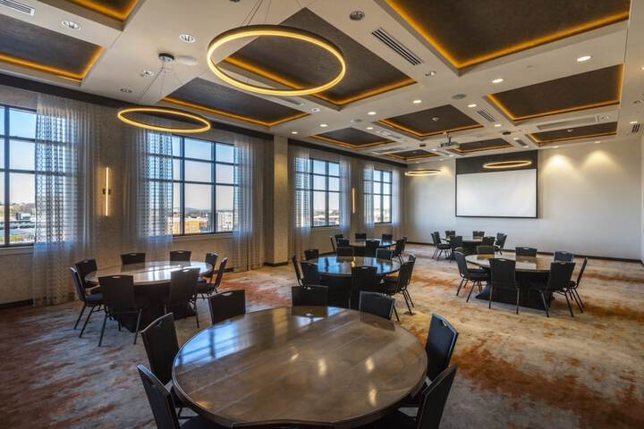 Hotel Indigo Tulsa DWTN-Entertainment Area by IHG