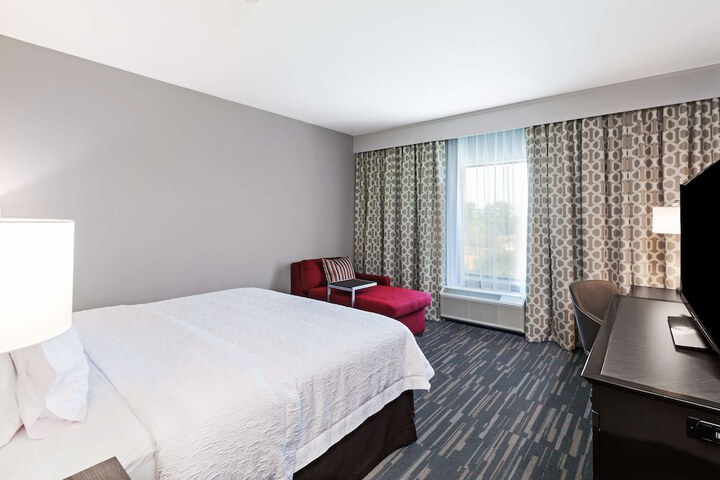 Room 46 of 85