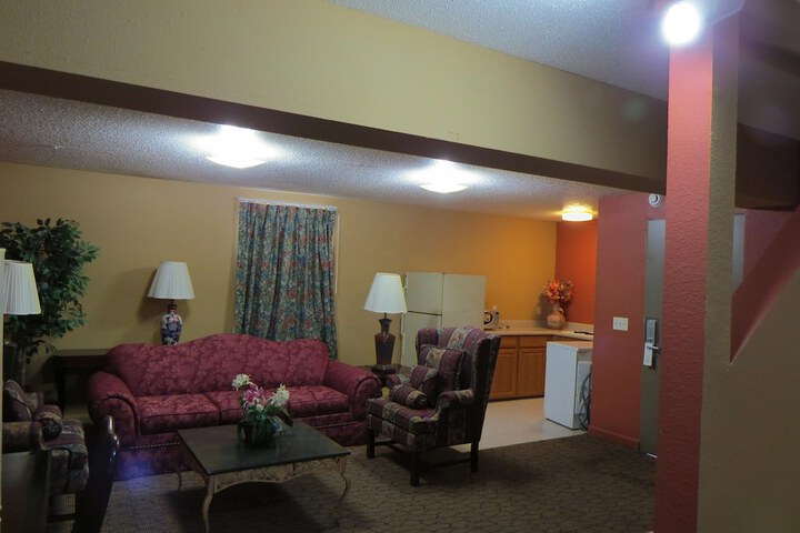 First Western Inn Caseyville