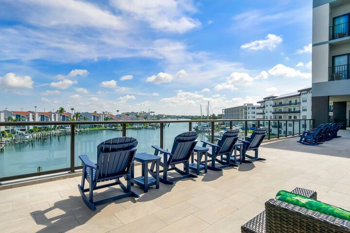 Cambria Hotel St. Petersburg-Madeira Beach Marina