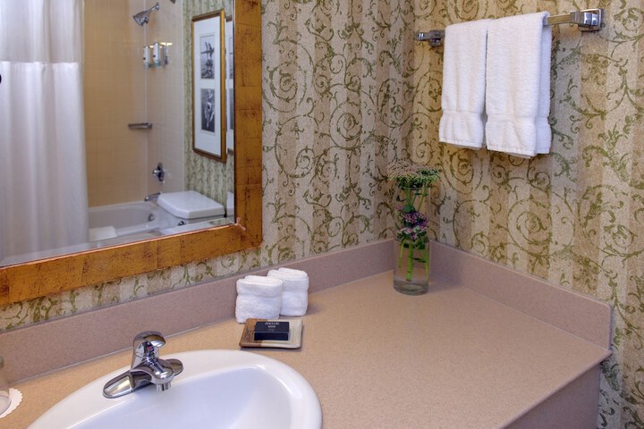 Room 12 of 71