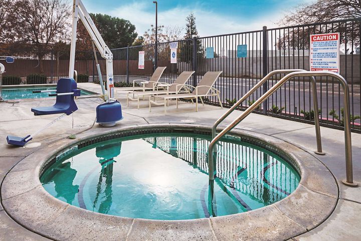 Pool 4 of 56