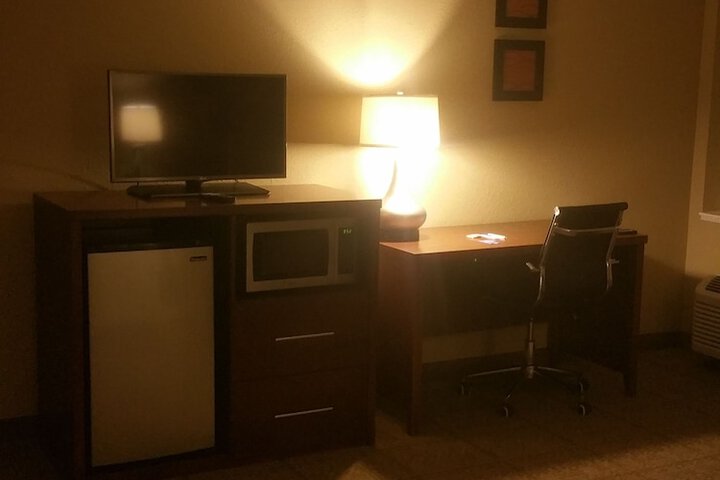 Room 57 of 99