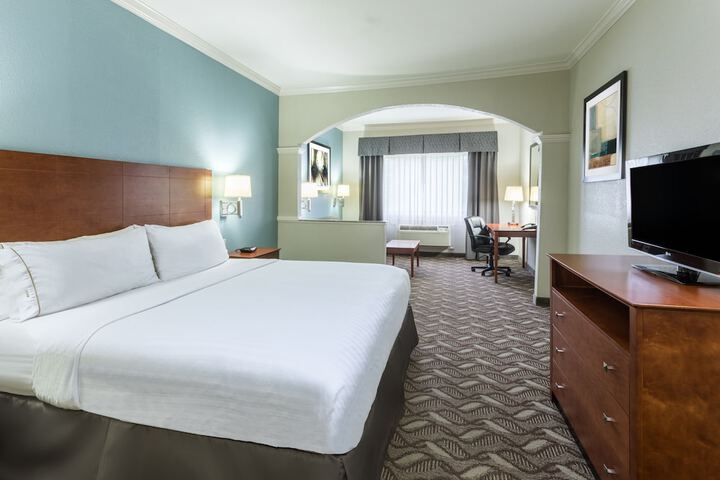 Room 21 of 39