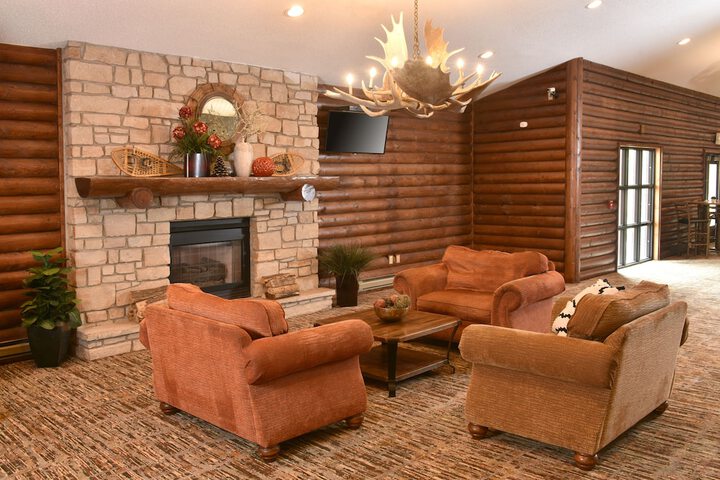 Cedar Creek Hotel Wausau - Rothschild