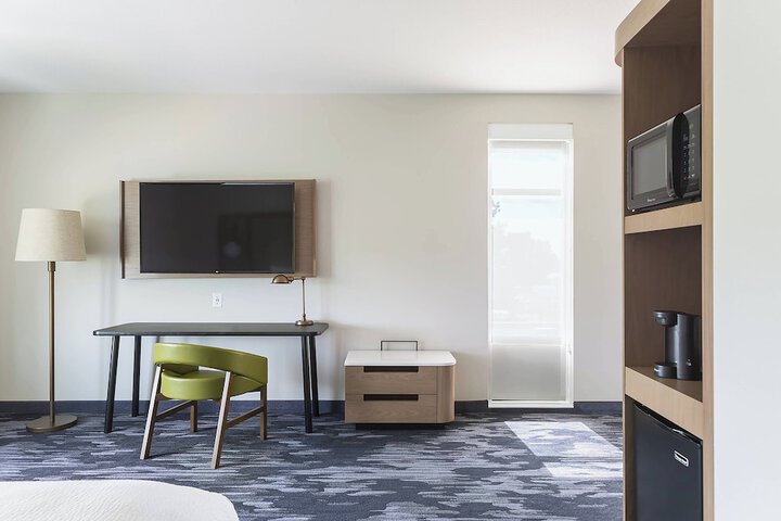 Fairfield Inn & Suites by Marriott Minneapolis North / Blaine