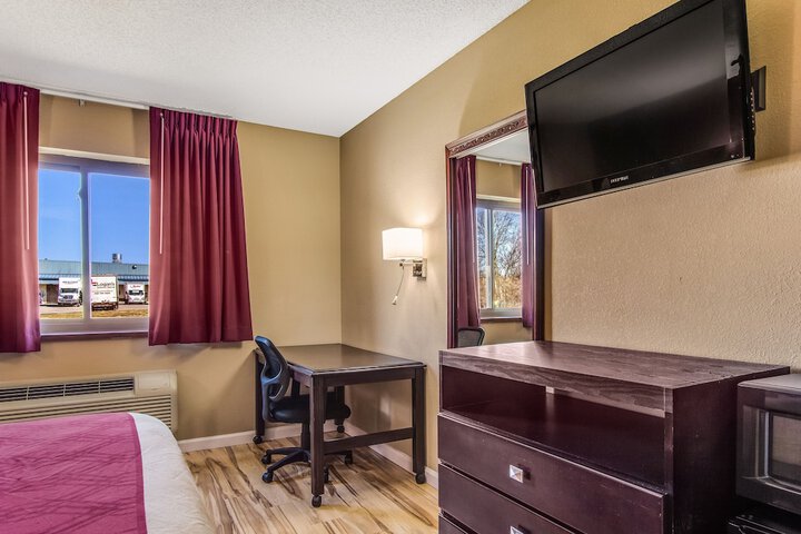 Room 22 of 28