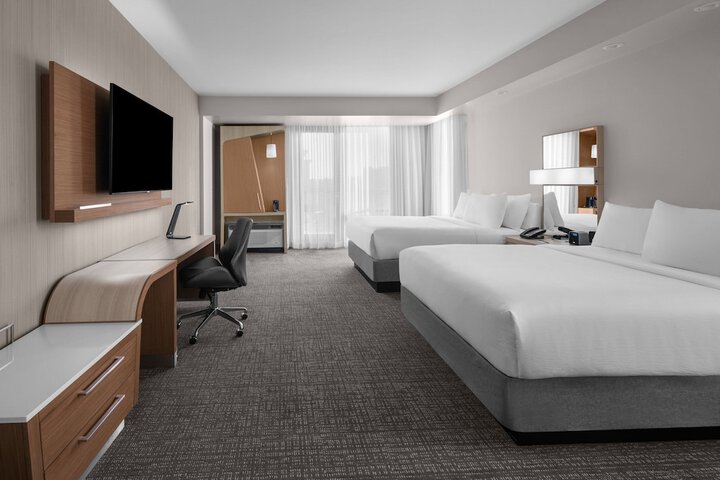 Room 33 of 53
