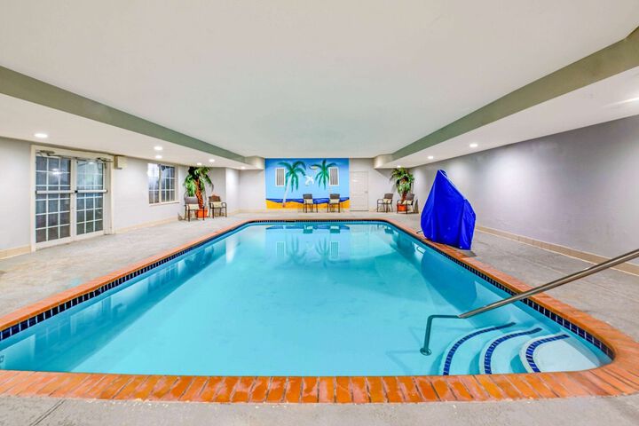 Pool 6 of 43