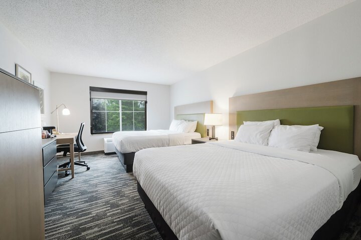 Country Inn & Suites by Radisson Lake George (Queensbury), NY
