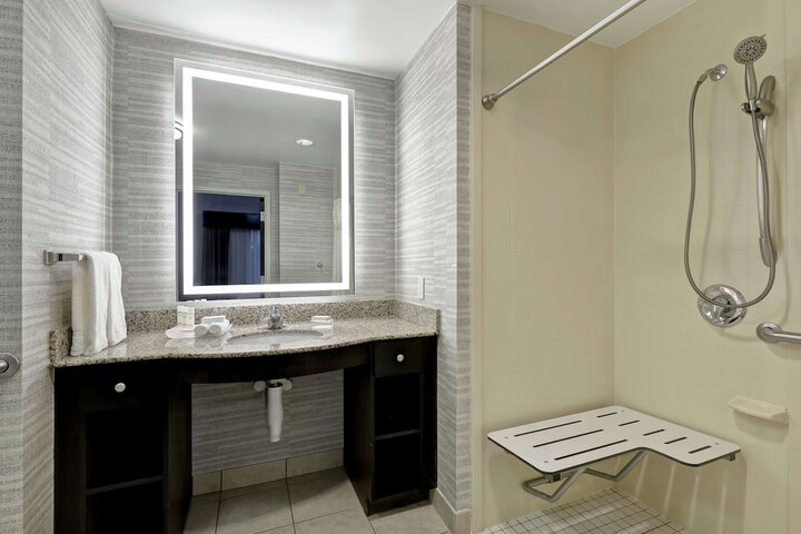 Room 21 of 58
