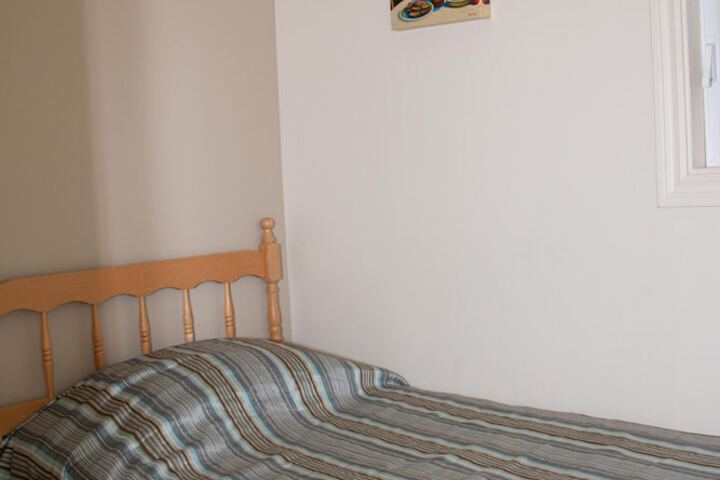 Room 79 of 102