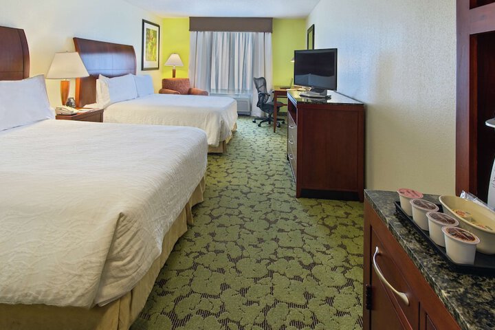 Room 17 of 35
