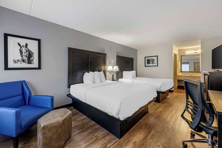 Best Western Shelbyville Inn and Suites Celebration Inn