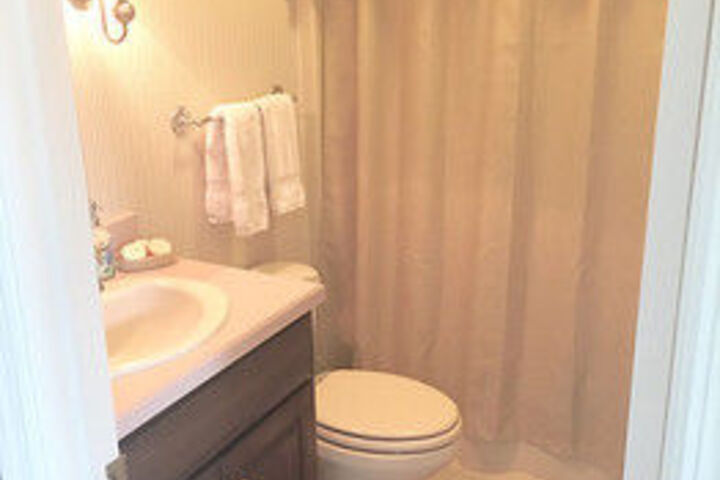 Earlystown Manor Bed & Breakfast