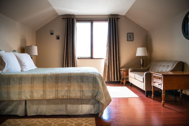 Room 17 of 32