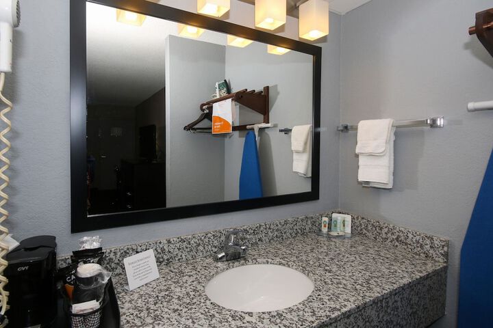Room 20 of 45