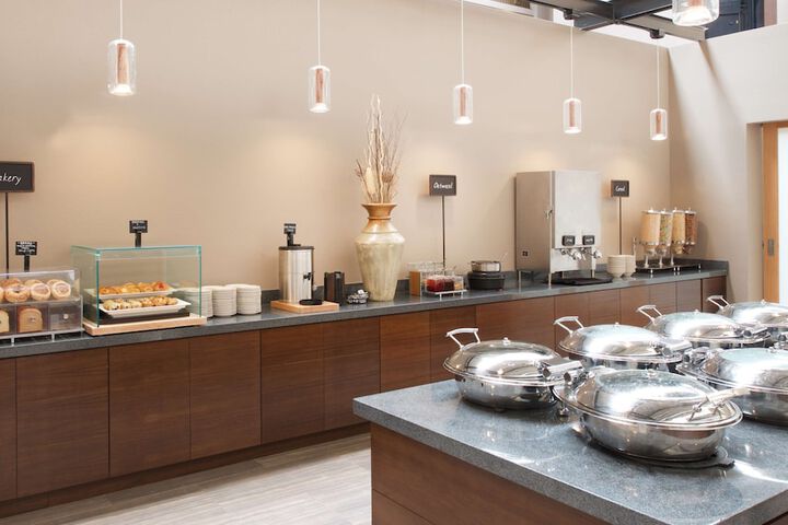 Embassy Suites by Hilton Seattle North Lynnwood