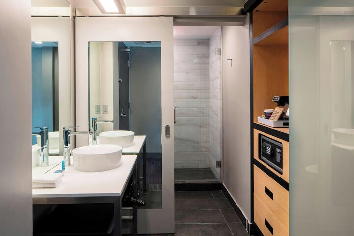 Aloft by Marriott Coral Gables