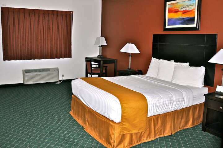Room 15 of 35