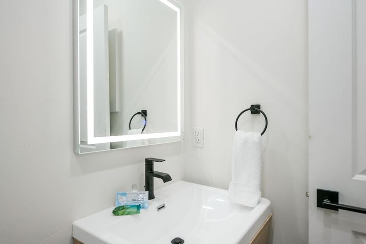 Casey Key Resorts - Beachfront