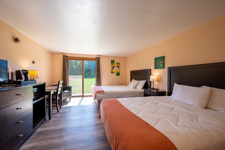 Sister Bay Inn