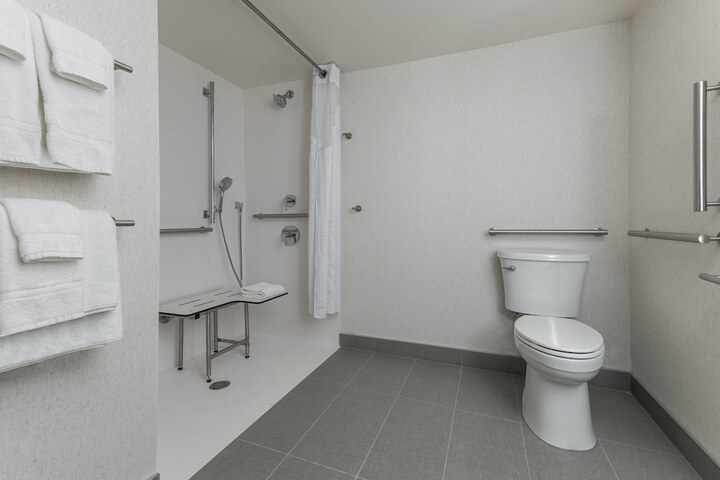 Holiday Inn Kingston Waterfront by IHG