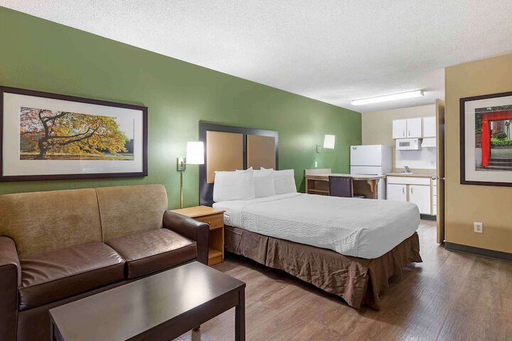 Extended Stay America Select Suites Denver Cherry Creek