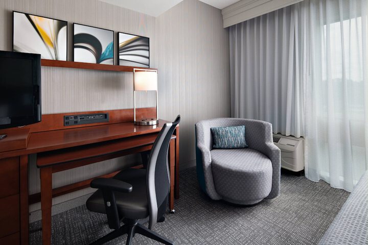 Room 11 of 41