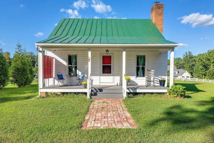 Tranquil Cottage in Virginia Countryside w / Pond!