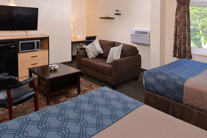 Room 5 of 26