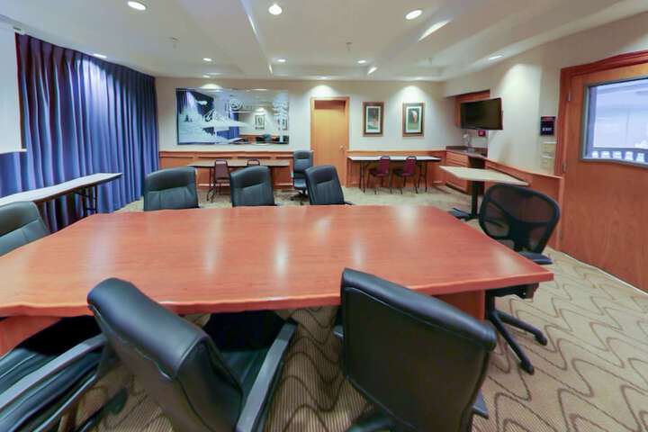 Meeting 40 of 52